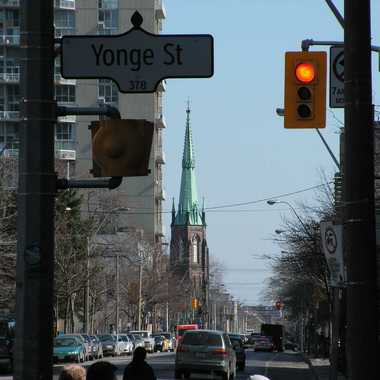 Photo: Ranní Yonge.